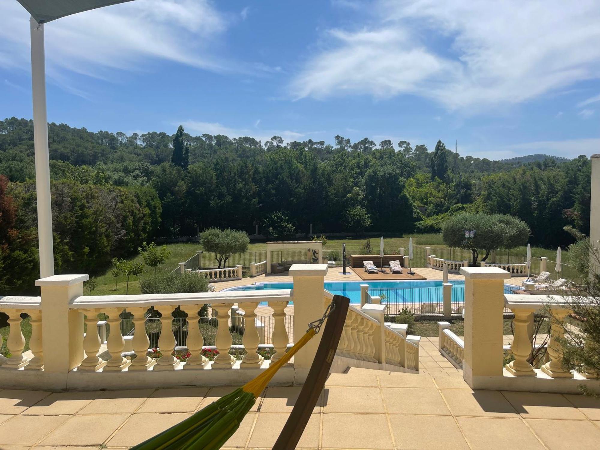 Les Terrasses De Valerian Villa Brignoles Dış mekan fotoğraf
